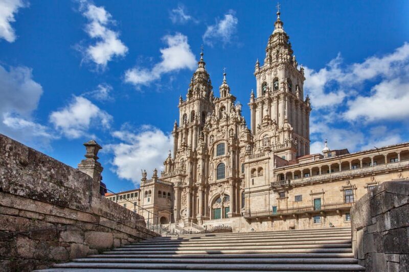 Discover Santiago in 4 hours: its cathedral, Pórtico, and historic quarter. - The Sum Up: Is This Tour Right for You?