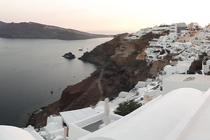 Discover Santorini - Unique Local Experiences