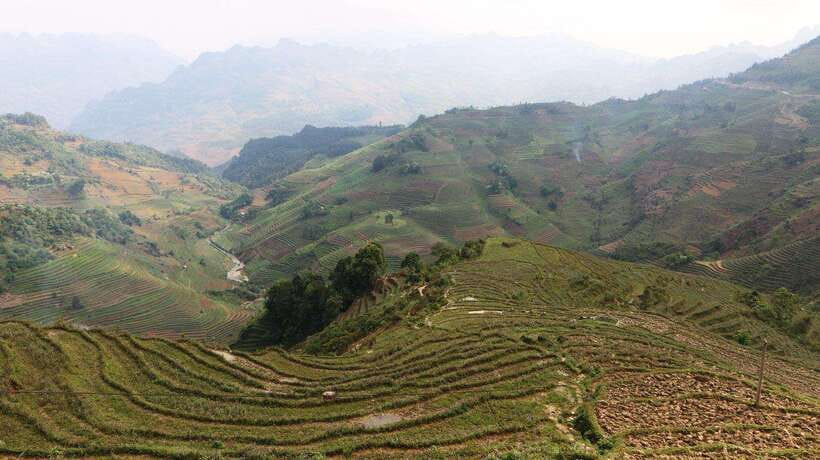 Discover Sapa Trekking With Optional Cultural Homestay - Exploring the Y Linh Ho Village