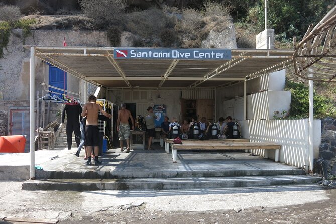 Discover Scuba Diving in the Caldera of the Volcano in Santorini - Booking Confirmation and Accessibility