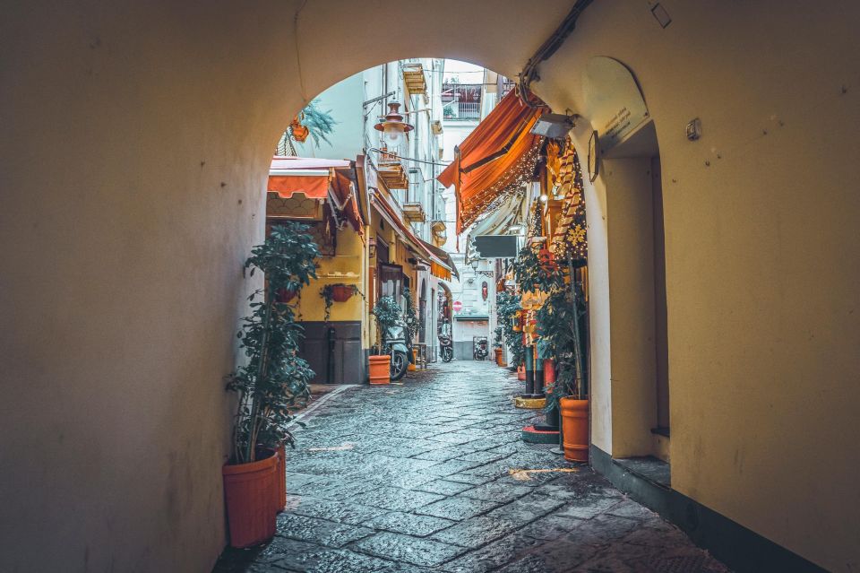 Discover Sorrento: A Family Walking Tour of City Charms - Villa Comunale Wanderings