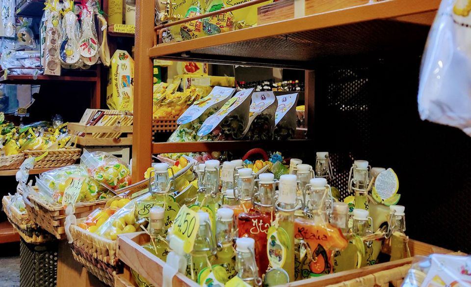 Discover Sorrento: Food and Walking Tour - Key Points