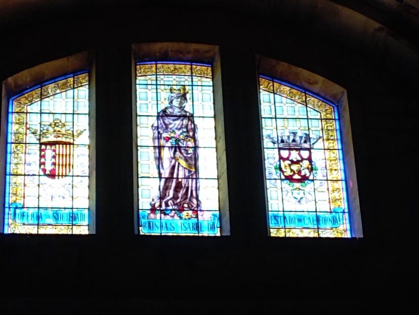 Discover the Allure of Porto / Lisbon on Private Luxury Tour - Charming Óbidos: Medieval Castle Fair