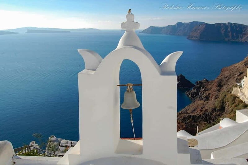 Discover The Hidden Gems Of Santorini - An Overview of the Tour Experience