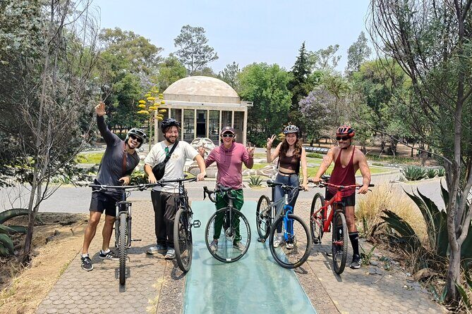 Discover the jewels of Chapultepec on a bike - Key Points