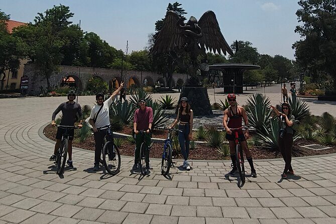 Discover the jewels of Chapultepec on a bike - FAQ