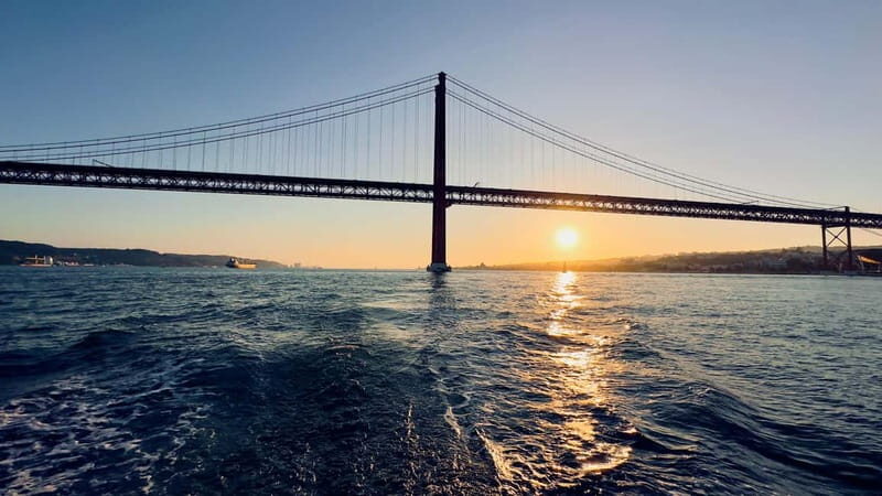 Discover the Lisbon Riviera : 2h Sunset Sailboat Wine Cruise - The Itinerary in Detail