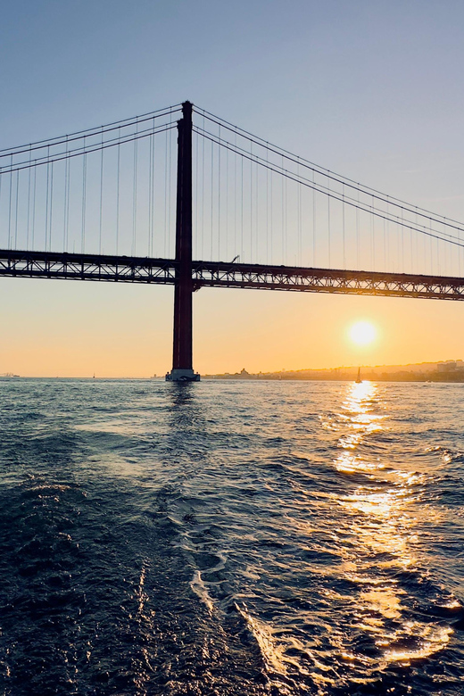 Discover the Lisbon Riviera : 2h Sunset Sailboat Wine Cruise - A Balanced Overview