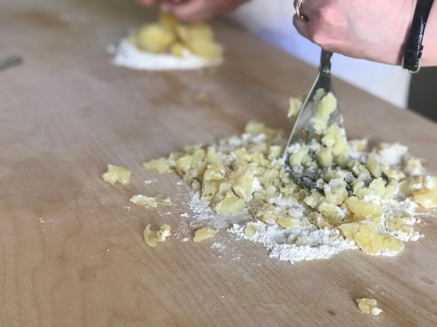 Discover the Old Market and Make Fresh Pasta - Key Points