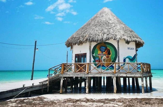 Discover the Paradise of Holbox - An In-Depth Look at the Tour
