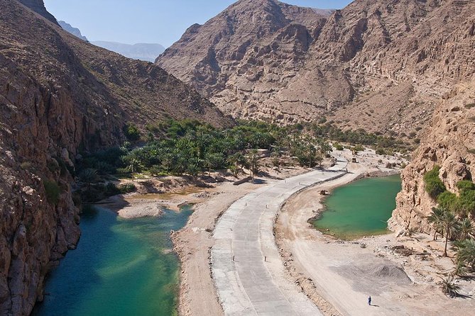 Discover the South and Wadi Shab From Muscat - Preparation Tips