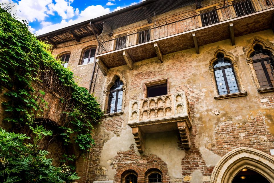 Discover Verona: City Highlights Guided Walking Tour - Key Highlights of the Tour