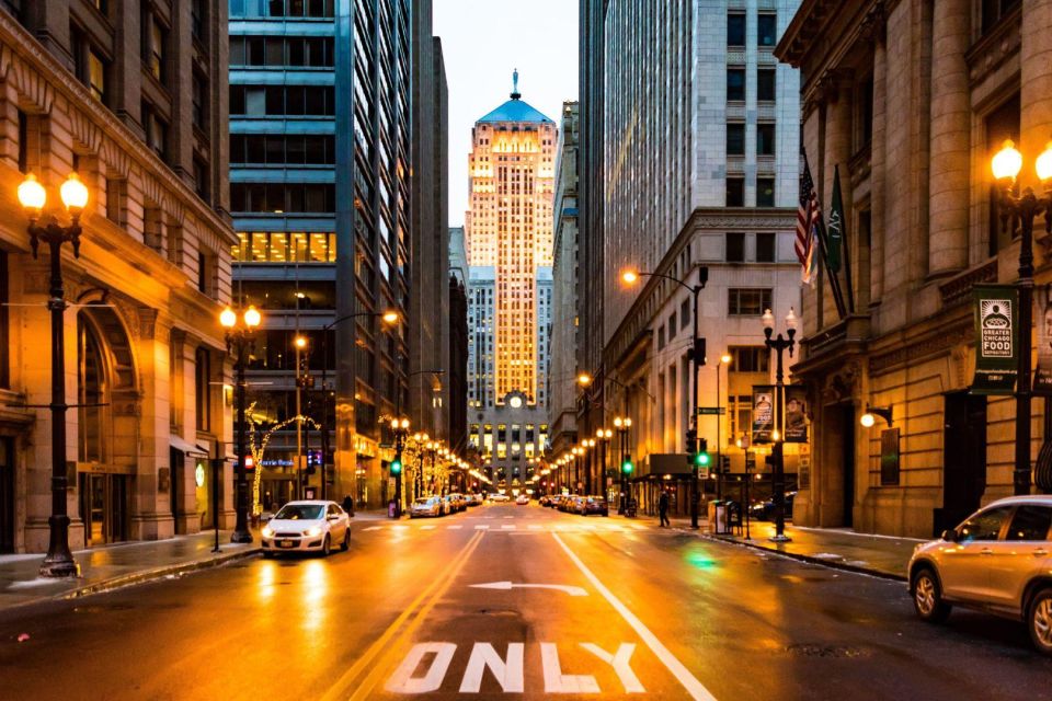 Discovering Chicago With Walking in App Audio Tour - Audio Tour Exclusions