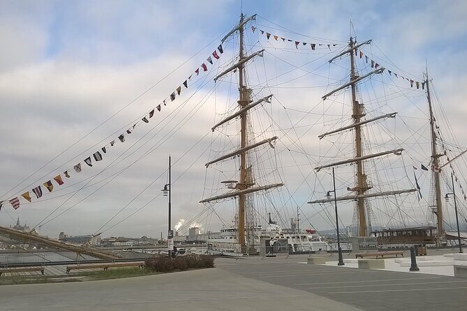 Discovering History and a Farm Public Market - FAQ