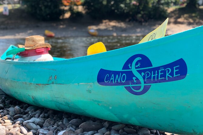 Discovery of the Cliffs of the Dordogne by Canoe Near Sarlat - Preparing for the Adventure