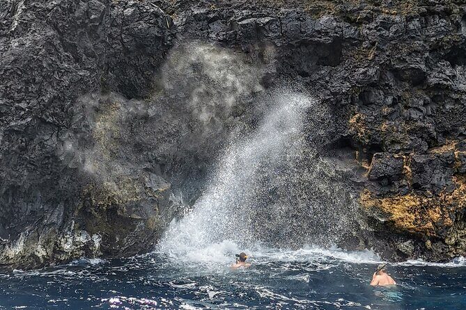 Discovery of the Tahiti Teahupo'o Jurassic Tour peninsula - An Adventure in the Heart of Tahiti: What to Expect