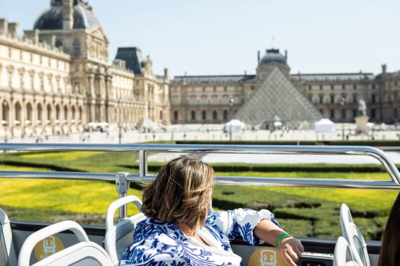 Disneyland Paris: Bus Sightseeing Tour in Paris - Participant Requirements