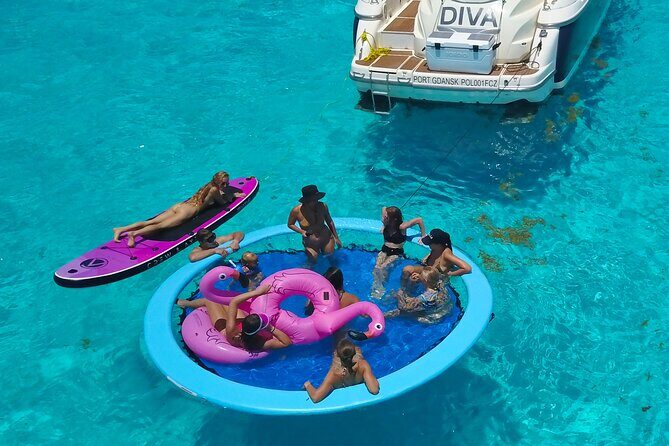 DIVA 60ft Elite Italian Yacht Experience in Cancun - FAQs