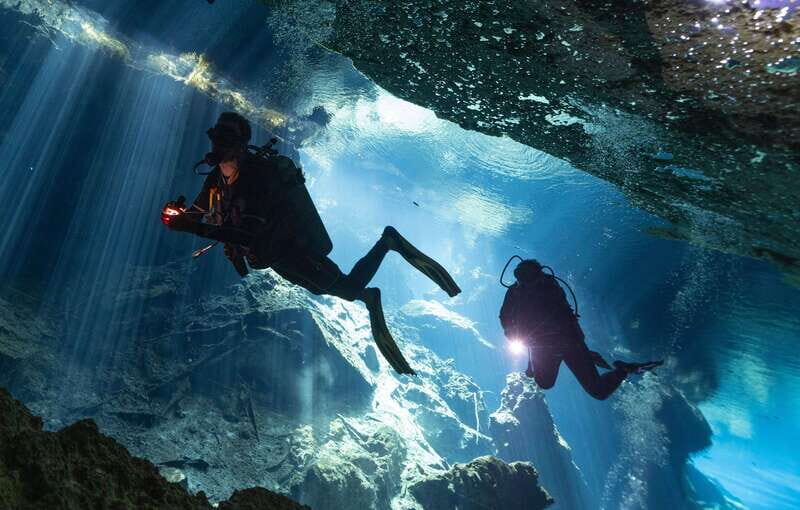 DIVING IN MAYAN CENOTES; THE LARGEST AQUIFER IN THE WORLD - Key Points