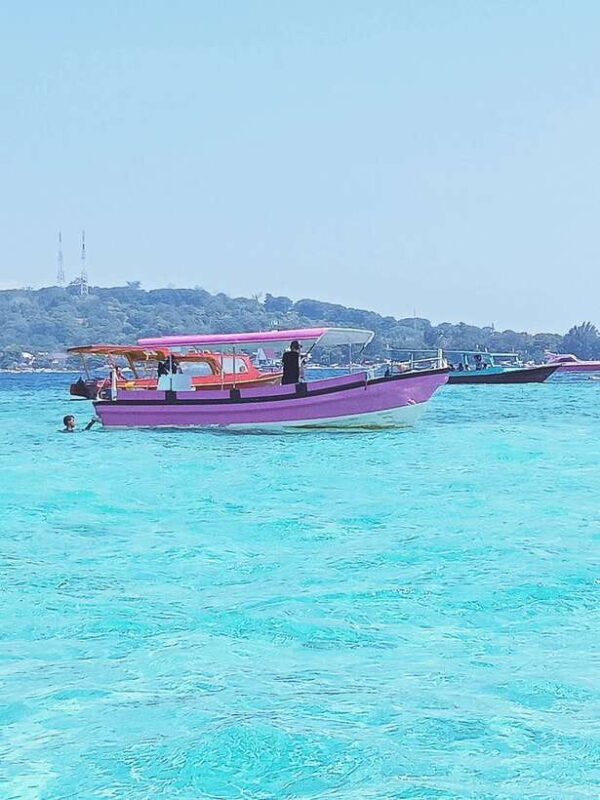 Do snorkeling trip at tree Gilis with Glass bottom boat - Final Thoughts