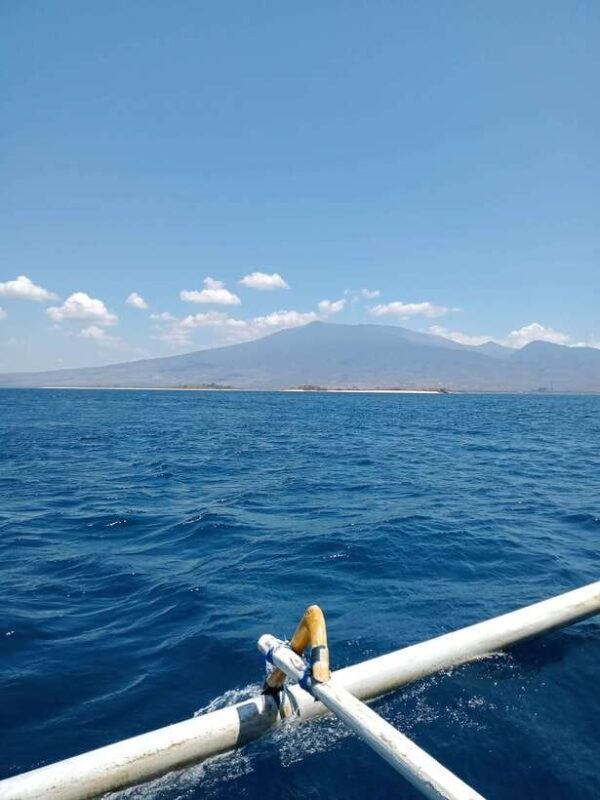 Do snorkeling trip at tree Gilis with Glass bottom boat - FAQ