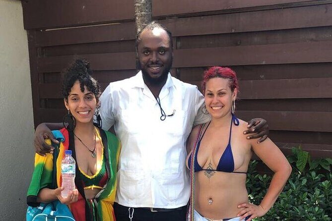 Doctors Cave Beach and Shopping with Transportation in Montego Bay - Exploring Doctors Cave Beach and Shopping with Transportation in Montego Bay