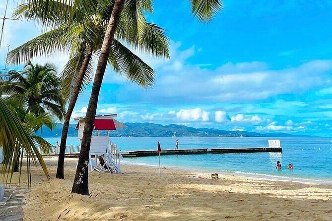 Doctors Cave Beach and Shopping with Transportation in Montego Bay - Discovering Doctors Cave Beach