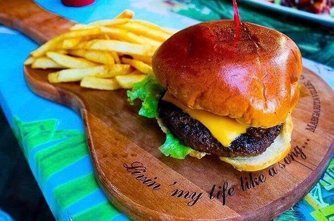 Doctor's Cave Beach, Jimmy Buffett 's Margaritaville and Shopping - FAQs