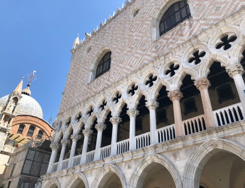 Doges Palace Skip-the-Line Guided Tour - Admiring the Masterpieces