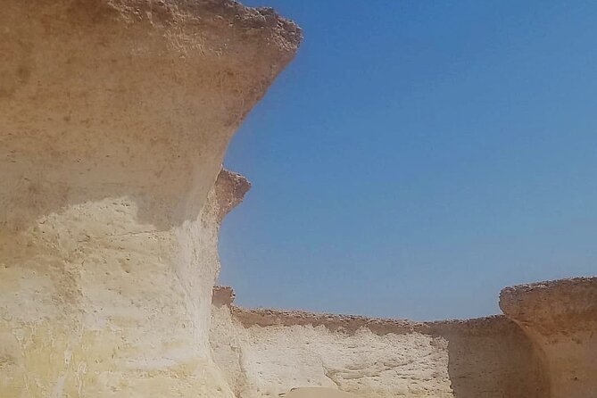 Doha: West Coast Tour , Richard Serra Sculpture, Zekreet - Exploring Zekreet