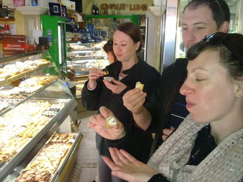 Dolce Rome Tour: Taste Local Desserts Cakes and Pastries - Practical Tips for Enjoying the Tour