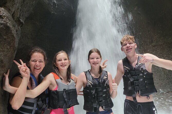 Dominica Scenic Waterfalls and Hot Springs @ Autop Tours - FAQ