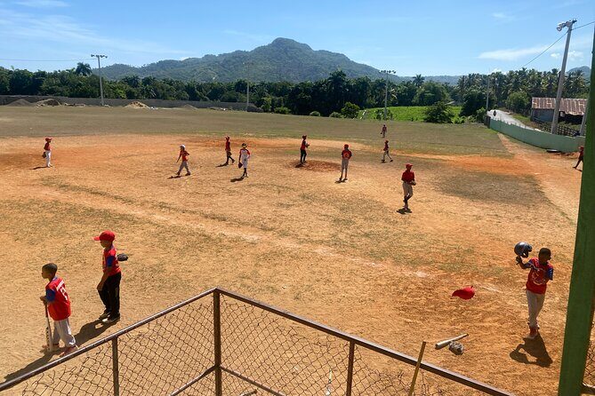 Dominican Baseball Passion and City Tour in Puerto Plata - Transportation, Duration, and Group Size