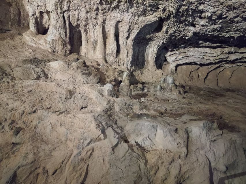 Domusnovas: Vagoni Path Hiking Tour With San Giovanni Cave - What to Expect