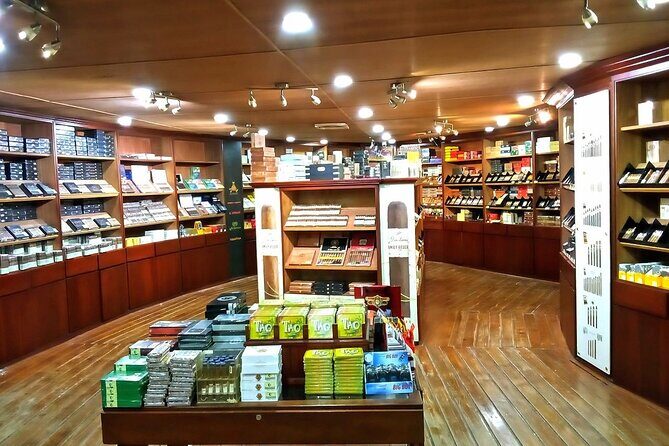 Don Lucas Cigar Factory, Rum tasting, Cocoa factory, Souvenirs - Review of the Don Lucas Cigar Factory, Rum Tasting, Cocoa Factory and Souvenirs Tour