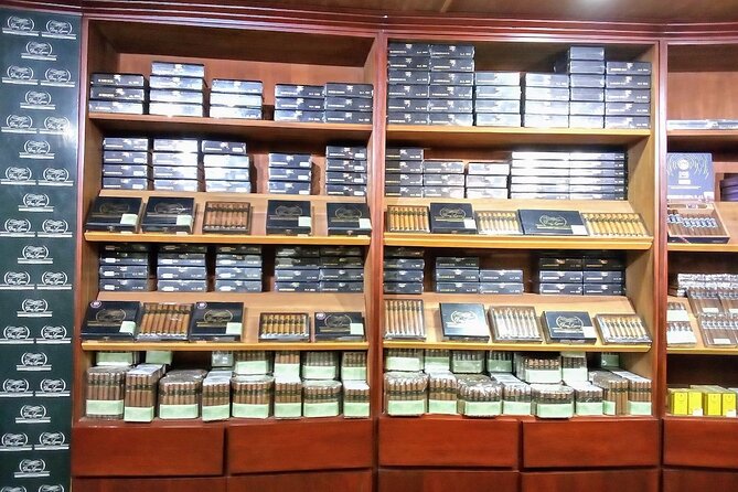 Don Lucas Cigar Factory, Rum Tasting, Cocoa Factory, Souvenirs - Reviews
