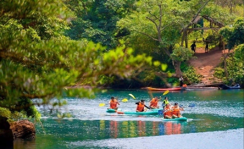 Dong Hoi/Phong Nha : Paradise & Dark Cave Adventure Day Tour - What to Bring