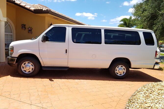 Door to Door Shuttle Transfer from Miami to Orlando - The Experience in Practice