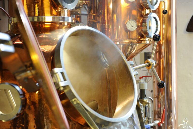 Dordrecht: Distillery Tour With Dutch Gin & Genever Tasting - History of Rutte Distillery