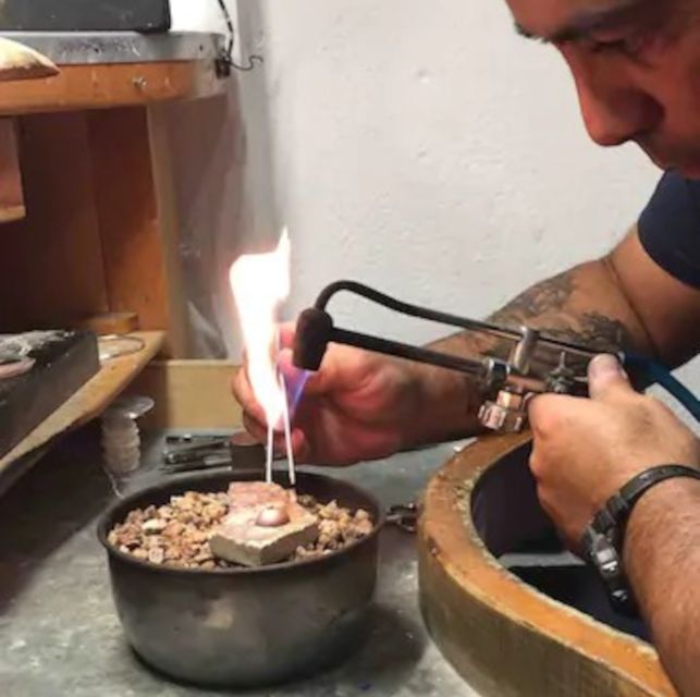 Dorgali: Sardinian Filigree Workshop - Instructor Background and Expertise