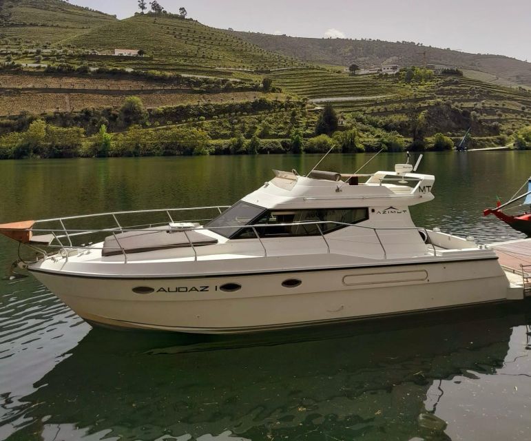DOURO: FULL DAY DOURO VINEYARD TOUR IN A MERCEDES V-CLASS EXTENDED LONG - Stops for Breathtaking Views