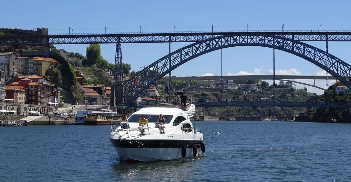 Douro River: Party Boat Tour on a Yacht - Route