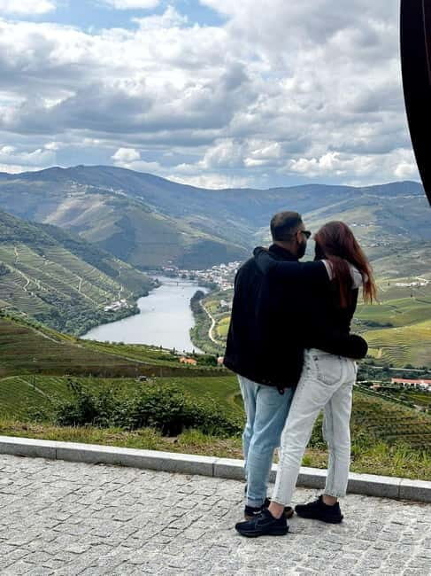 DOURO VALLEY: Premium Wine Tour, Winery Lunch & Private Boat - Who Will Love This Tour?