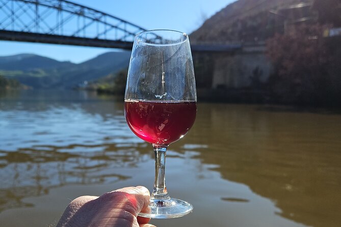 Douro Valley Tour With Train and Vinho Verde Review - Transportation and Meeting Point