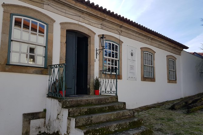 Douro Valley Wine Tour: 3 Vineyard Visits, Wine Tastings, Lunch - Frequently Asked Questions