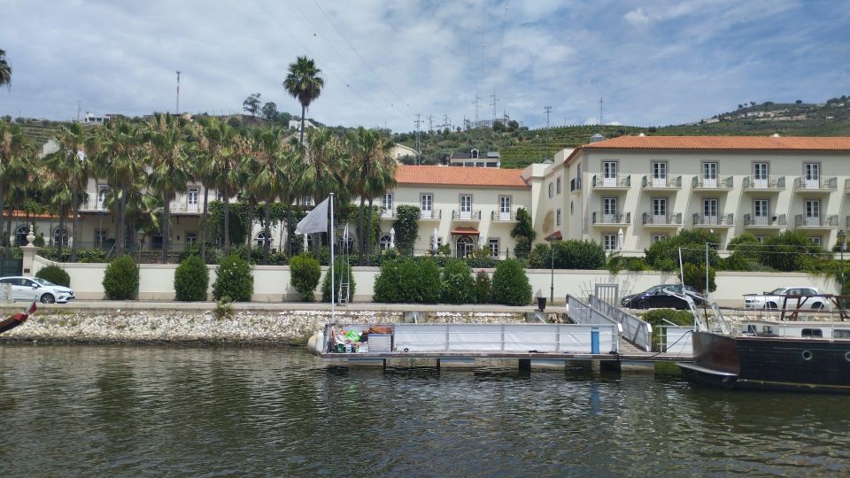Douro & Vinho Verde Private Tour - Douro River Boat Cruise
