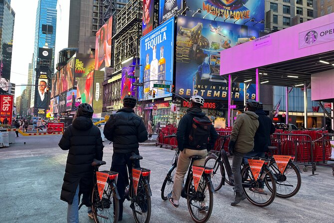 Downtown Bike Tour With Stylish Dutch Bikes - Tour Duration and Inclusions