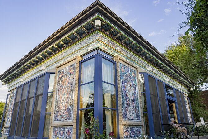 Downtown Boulder Smartphone Guided Audio GPS Walking Tour - An In-Depth Look at the Tour Itinerary