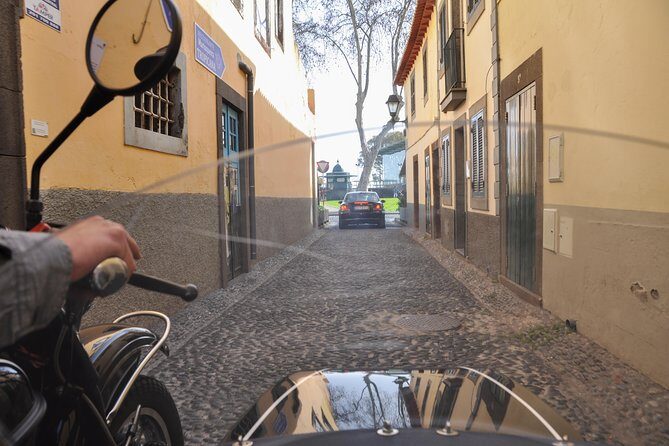 Downtown Delights: Sidecar Adventure in Funchal - 1 or 2 persons - Discovering Funchal’s Hidden Corners