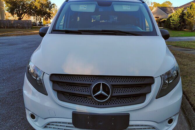 Downtown Historic District to Charleston airport - The Details: What Travelers Can Expect